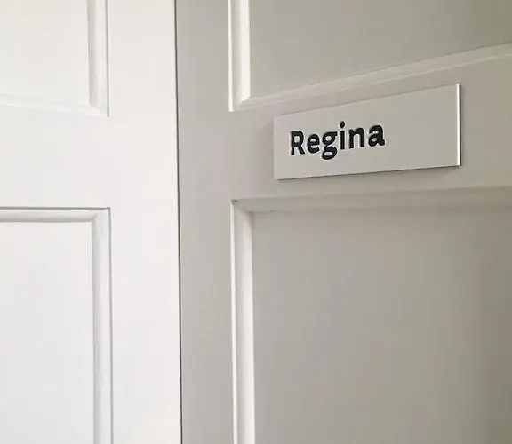 Regina Split